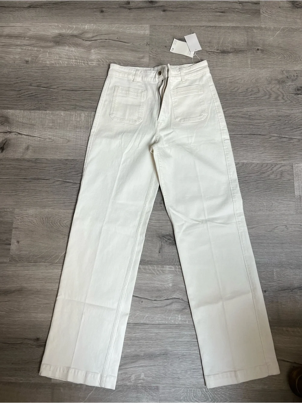 H&M Cream High-Rise Straight Jeans - Picture 1 of 4